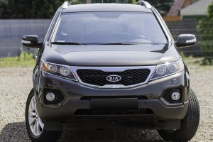 KIA SORENTO II XM 2009-2012 PRZED FACELIFTINGIEM NAKŁADKI NA LAMPY PRZEDNIE