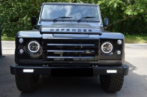 LAND ROVER DEFENDER KOMPLET OŚWIETLENIA PRZEDNIEGO LED