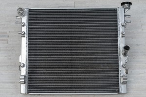 JEEP WRANGLER JK 2007-2018 WYCZYNOWA CHŁODNICA ALUMINIOWA