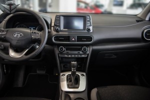HYUNDAI KONA 2017+ NAKŁADKA NA PANEL ŚRODKOWY