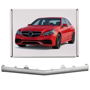 MERCEDES E-CLASS W212 AMG 2013-2016 PO FACELIFTINGU CHROMOWANA LISTWA PRZEDNIEGO ZDERZAKA ŚRODKOWA A2128852674