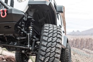 JEEP WRANGLER JL 2018+ 4 DRZWI LIFT KIT ZESTAW PODNOSZĄCY ZAWIESZENIE O 2,5''