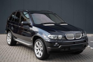 BMW X5 E53 2004-2006 PO FACELIFTINGU ZAŚLEPKA SPRYSKIWACZA REFLEKTORA PRAWA 61677145236