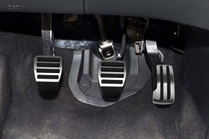 RENAULT KADJAR 2015-2022 MANUAL NAKŁADKI NA PEDAŁY NAKŁADANE