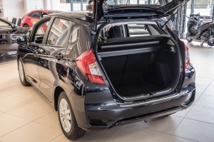 HONDA JAZZ IV 2015-2020 PÓŁKA BAGAŻNIKA 84400TARG01ZA