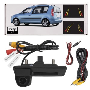 SKODA ROOMSTER 2006-2015 KAMERA COFANIA FULL HD DYNAMICZNE LINIE ZINTEGROWANA Z KLAMKĄ KLAPY TYLNEJ