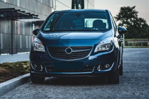 OPEL MERIVA B 2010-2017 LAMPA PRZECIWMGIELNA PRZEDNIA LEWA 22865974