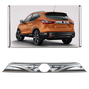 NISSAN QASHQAI 2014-2021 OZDOBNA BLENDA KLAPY TYLNEJ