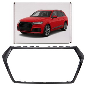 AUDI Q7 / SQ7 4M 2015-2020 PRZED FACELIFTINGIEM CZARNA RAMKA GRILLA 4M0853651B