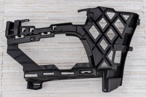VOLKSWAGEN TIGUAN II R-LINE 2016+ ŚLIZG MOCOWANIE PRZEDNIEGO ZDERZAKA LEWE 5NA807723A