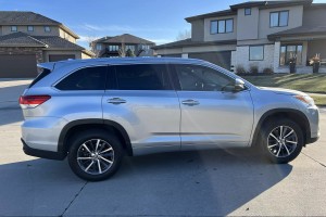 TOYOTA HIGHLANDER III XU50 2013-2019 BŁOTNIK PRZEDNI PRAWY 53801OE130