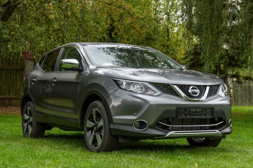 NISSAN QASHQAI II 2014-2017 Z OTWORAMI POD CZUJNIKI PARKOWANIA DOKŁADKI ZDERZAKÓW OEM