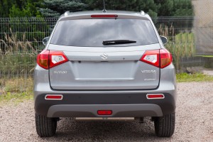 SUZUKI VITARA II LY 2014+ NAKŁADKI TYLNYCH ODBLASKÓW 
