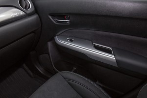 SUZUKI VITARA II 2015+ SATYNOWE NAKŁADKI STEROWANIA SZYB