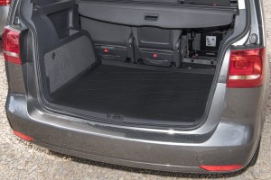 VOLKSWAGEN TOURAN I 1T 2003-2015 MATA BAGAŻNIKA