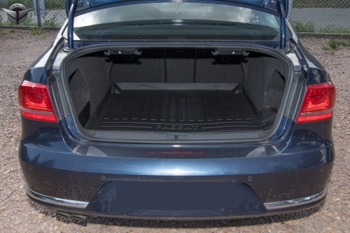 VOLKSWAGEN PASSAT B7 SEDAN MATA BAGAŻNIKA WYKŁADZINA