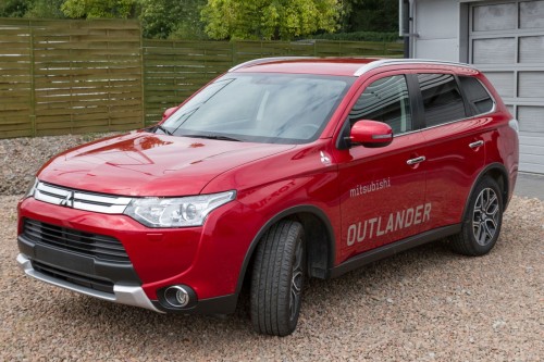 MITSUBISHI OUTLANDER III 2012+ AUTOMAT SATYNOWA RAMKA LEWARKA STALOWA