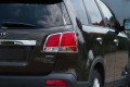 KIA SORENTO 2010-2012 NAKŁADKI NA LAMPY TYLNE