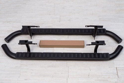 LAND ROVER DEFENDER 110 STOPNIE BOCZNE SVX