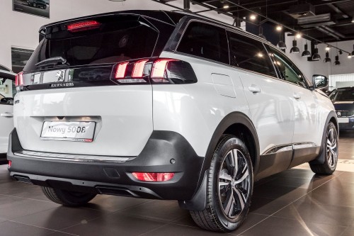 PEUGEOT 5008 II 2017+ CHLAPACZE