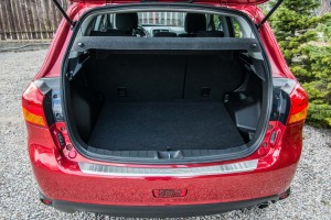 MITSUBISHI ASX 2013-2015 PO PIERWSZYM LIFTINGU STALOWA LISTWA ZDERZAKA TYLNEGO