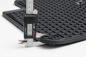 TOYOTA RAV4 III XA30 2005-2012 DYWANIKI SAMOCHODOWE WERSJA LONG