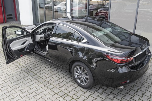MAZDA 6 III GJ 2014+ PO PIERWSZYM FACELIFTINGU WEWNĘTRZNE LISTWY PROGOWE STAL