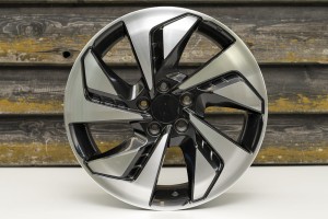 FIAT SEDICI 06+ FELGI 18 5x114,3