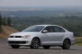 VOLKSWAGEN JETTA 2011-2015 WYPRZEDAŻ LISTWA KLAPY TYLNEJ