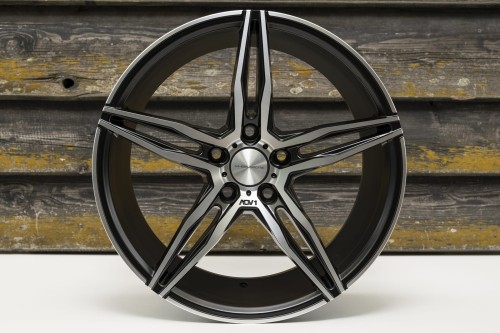HYUNDAI i30 i40 ix35 KONA FELGI 18 5x114,3