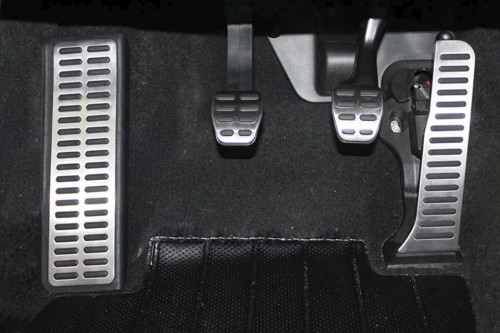 SKODA OCTAVIA MK2 2004-2013 MANUAL NAKŁADKI NA PEDAŁY NAKŁADANE