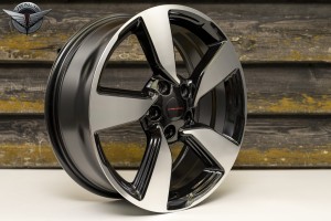 DACIA DUSTER FELGI 18 5x114,3