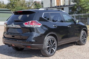 NISSAN X-TRAIL T32 2014-2017 PRZED LIFTINGIEM LAMPA TYLNA W KLAPĘ PRAWA 265544CA1A