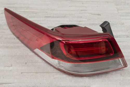 KIA OPTIMA IV 2015-2019 KAROSERYJNA LAMPA TYLNA LEWA 92401-D5000