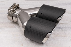 VW GOLF KOŃCÓWKA WYDECHU KARBON  64-67 MM L 230 MM