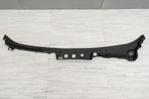 BMW SERIA 5 F11 2010-2017 PODSZYBIE OSŁONA WLOTU POWIETRZA 51717203124