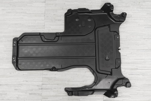 MERCEDES E-CLASS W213 2016-2020 PRZED LIFTINGIEM OSŁONA SKRZYNI BIEGÓW A2135245800