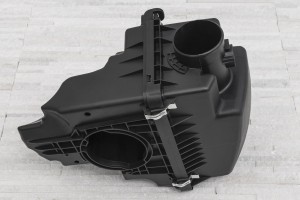 MAZDA CX-5 I KE 2012-2017 OBUDOWA FILTRA POWIETRZA DO POJEMNOŚCI 2.0 L PE01133AX / PE01133AY