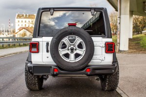 JEEP WRANGLER JL 2018+ ZDERZAK TYLNY RUBICON Z PDC POWYSTAWOWY