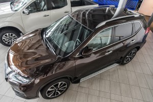 NISSAN X-TRAIL III T32 2014-2021 STOPNIE BOCZNE PROGI SAMOCHODOWE
