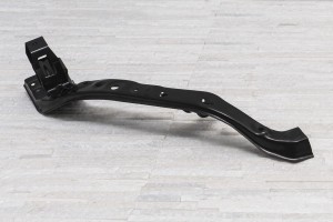 TOYOTA RAV4 IV 2013-2019 PRAWE RAMIE OKULAR PASA PRZEDNIEGO 532020R030