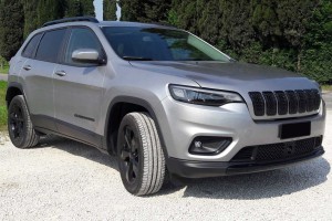 JEEP CHEROKEE V KL 2018-2023 PO FACELIFTINGU LAMPA PRZECIWMGIELNA PRZEDNIA 68202187AA L=P