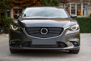MAZDA 6 III GJ 2014-2018 PO PIERWSZYM LIFTINGU ZAŚLEPKA PRZEDNIEGO ZDERZAKA Z LAMPAMI LED G46L50A11BB
