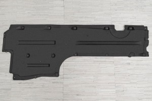 BMW SERIA 5 F10 2010-2017 MATERIAŁOWA OSŁONA PODWOZIA PRAWA 51757207268
