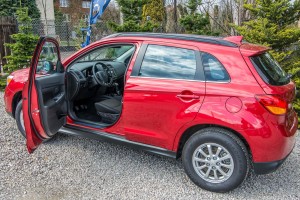 MITSUBISHI ASX 2010+ WEWNĘTRZNE LISTWY PROGOWE ABS