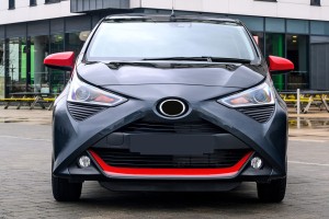 TOYOTA AYGO II 2014-2021 LAMPA PRZECIWMGIELNA PRZEDNIA LEWA 8122002110