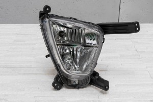 KIA SORENTO III UM 2014-2017 PRZED LIFTINGIEM HALOGEN LAMPA PRZECIWMGIELNA PRAWA 92202C5110