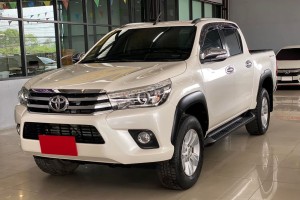 TOYOTA HILUX VIII AN120 2015-2018 PRZED LIFTINGIEM PODWÓJNA KABINA POSZERZENIA BŁOTNIKÓW ABS