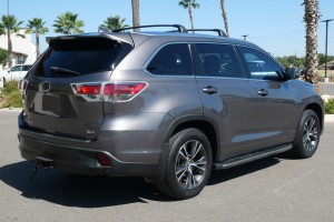 TOYOTA HIGHLANDER III XU50 2016-2019 PO FACELIFTINGU BŁOTNIK TYLNY PRAWY ĆWIARTKA 616110E090