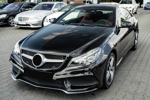 MERCEDES E-CLASS C207 COUPE 2014-2017 PO FACELIFTINGU CHROMOWANA LISTWA PRZEDNIEGO ZDERZAKA LEWA A2078850774